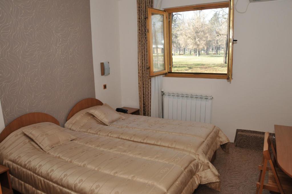 Hotel Kanet Skopje Rom bilde