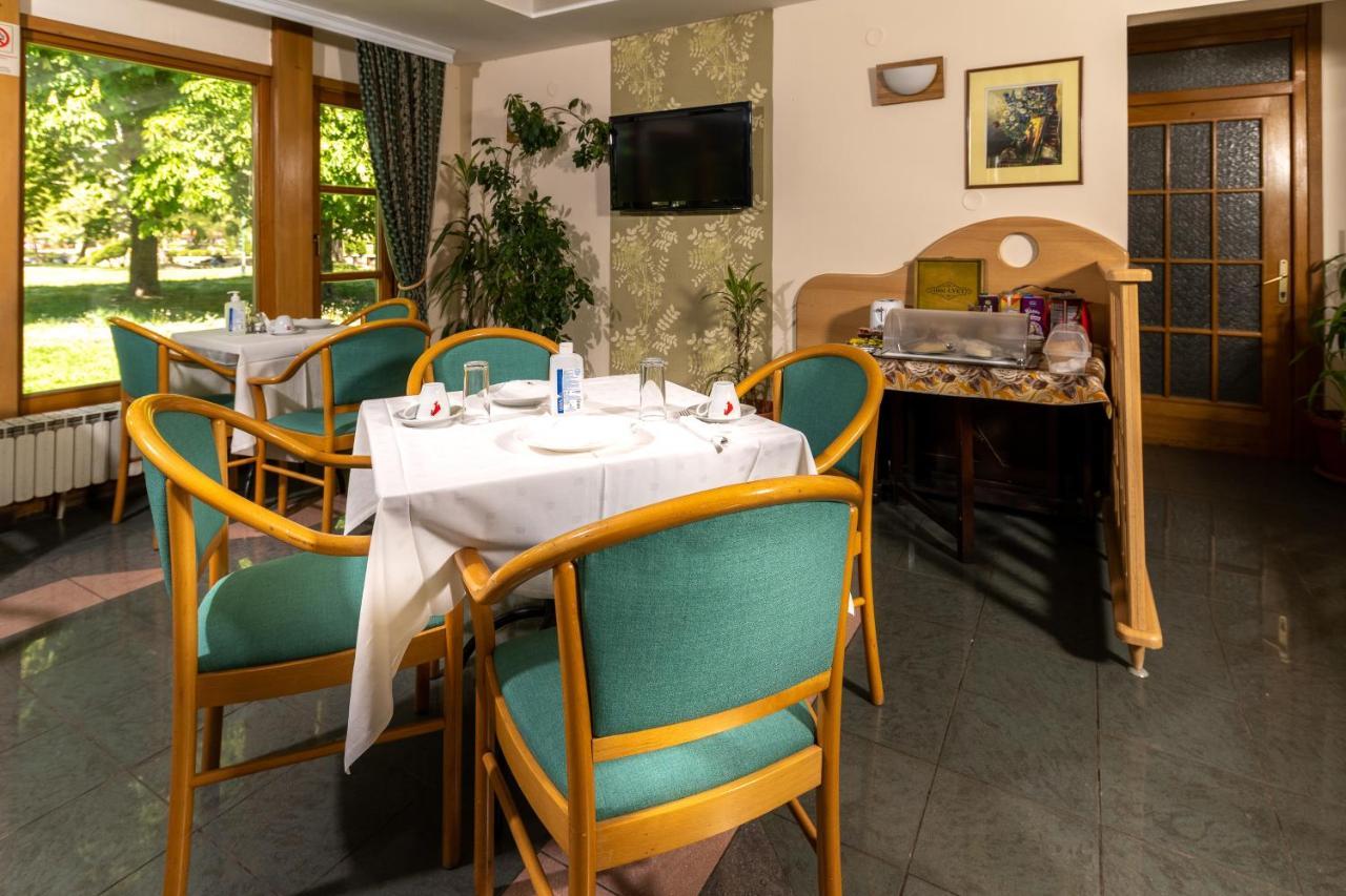 Hotel Kanet Skopje Eksteriør bilde