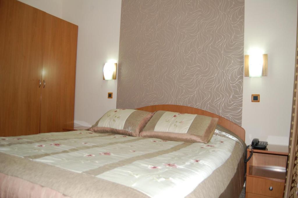 Hotel Kanet Skopje Eksteriør bilde