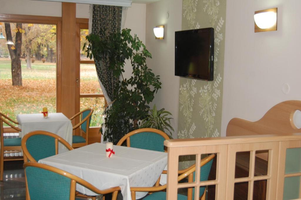 Hotel Kanet Skopje Eksteriør bilde